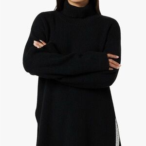 Chic Black Turtleneck Sweater